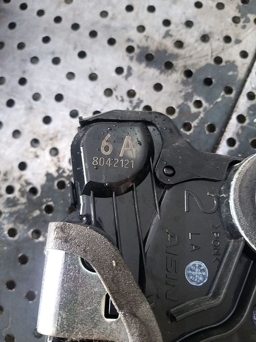 Broasca usa stanga fata toyota rav 4 3 a3