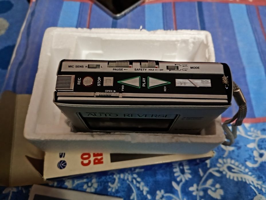 Compact casete recorder