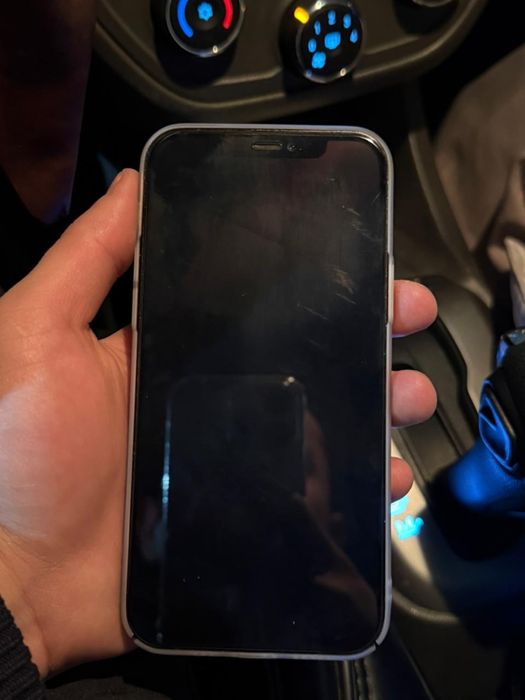 iPhone 12 pro без ремонта