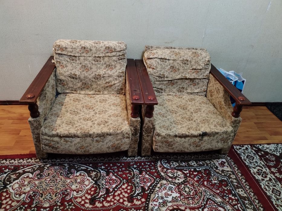 Мебель стенка и диван-кресло