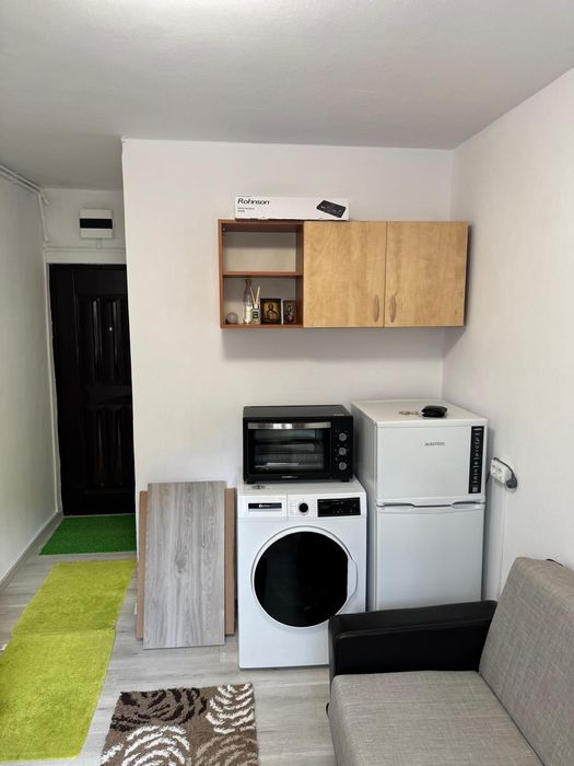 Garsoniera de inchiriat