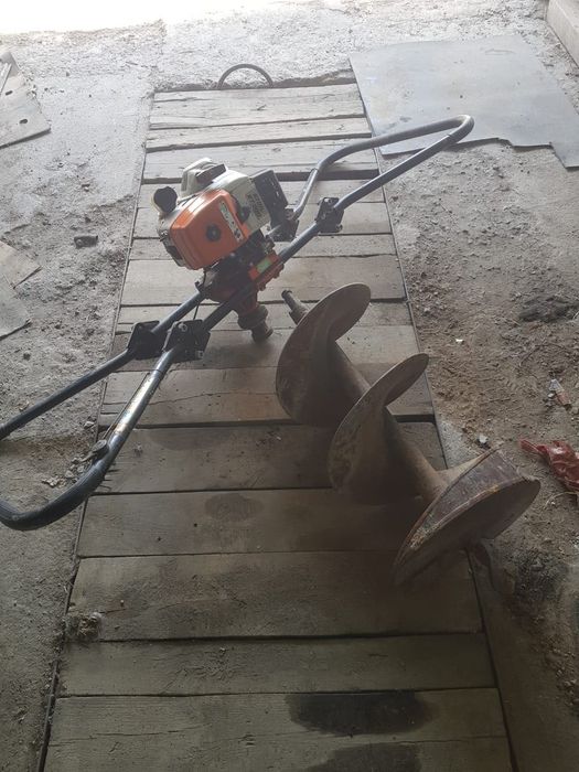 Мотобур STIHL Германия ручной