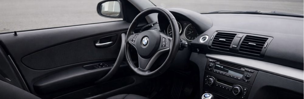 BMW SERIA 1 116i trapa electrica