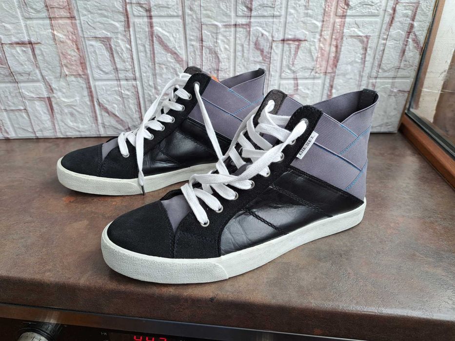 мъжки кецове,спортни обувки,маратонки,,номер 44 Diesel-дизел