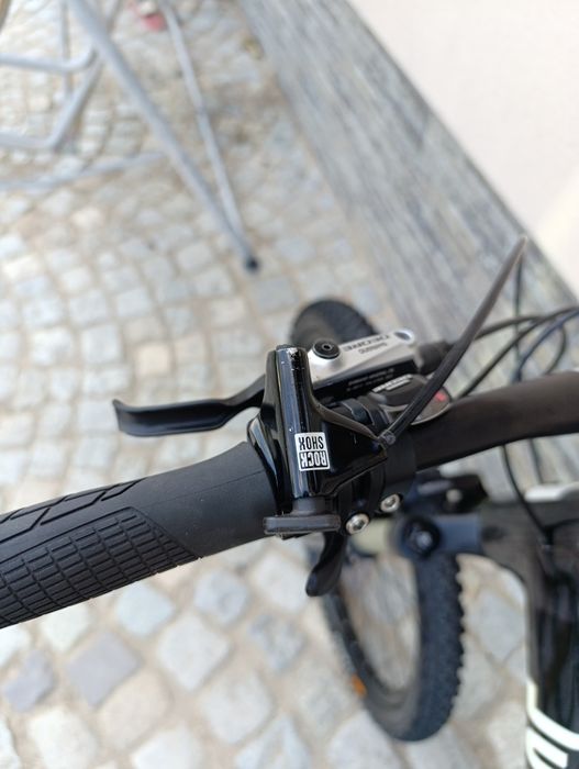 Карбонов планински велосипед Rose 26/460мм Rock Shox