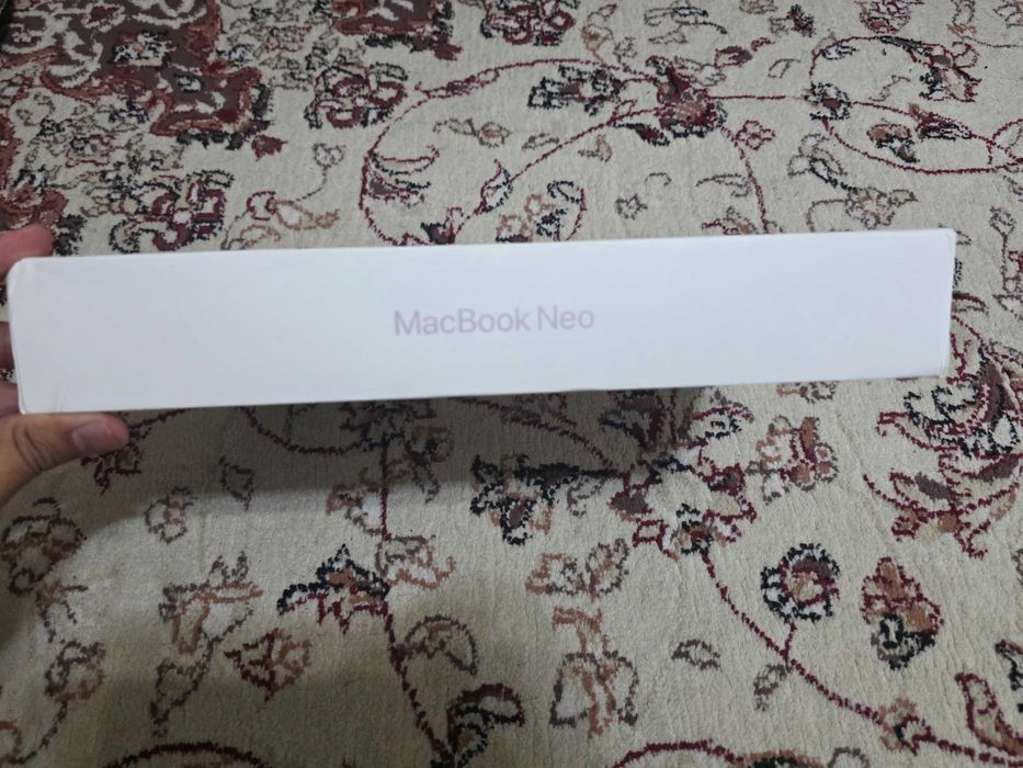 Macbook Neo Silver 8/256gb Pink, Silver