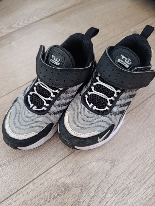 Nike / Adidas 28-30