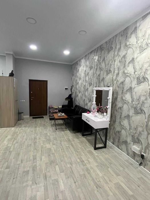 Продам ком помещение 37кв м с ремонтом