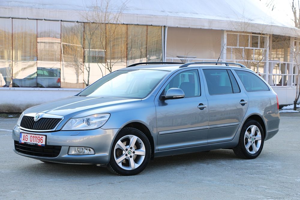 Vand Skoda Octavia Facelift Euro 5 Clima Navi  Posibilitate rate
