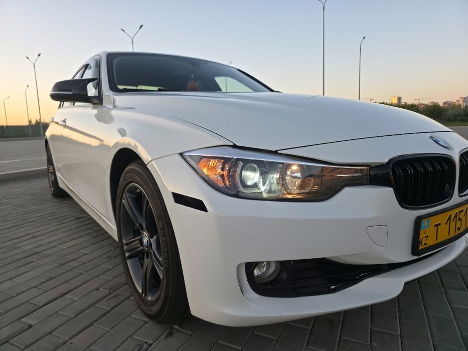 BMW F30 328 г.в. 2013