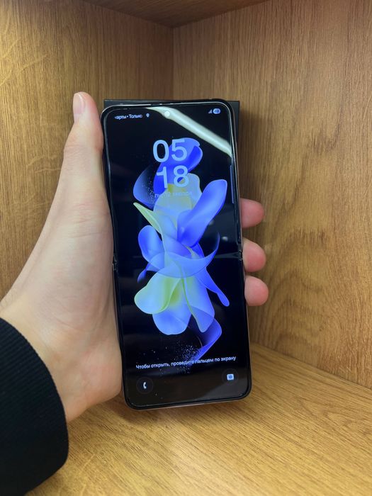 Samsung Z Flip 4 256gb