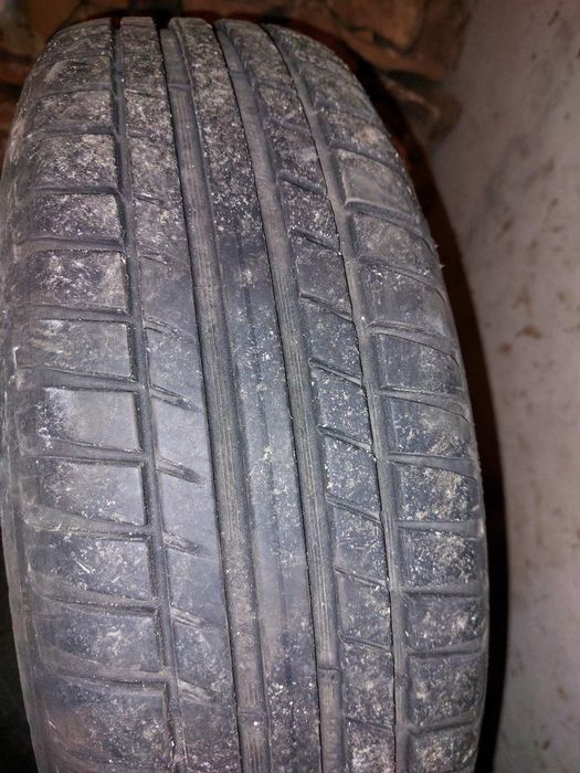 Летни гуми дот 8/25 г. 185/65 R 15 със железни джанти 4 бр
