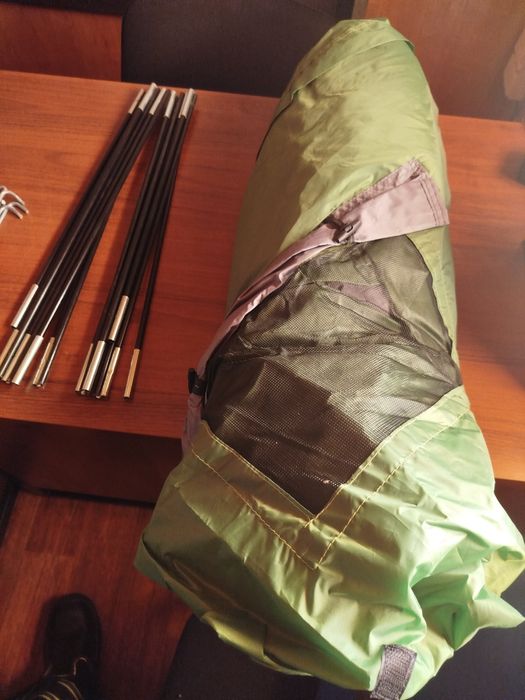 Палатка летняя и всесезонная.