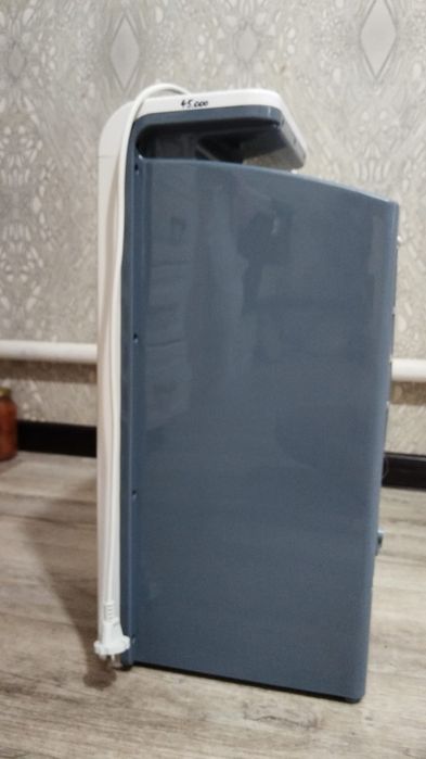 Кондиционер напольный б/у.