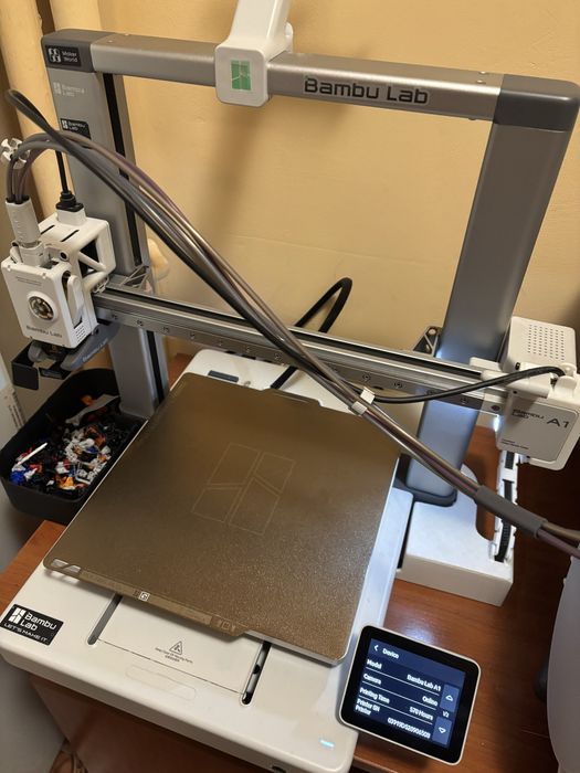 Bambulab a1 imprimanta 3D perfect functională