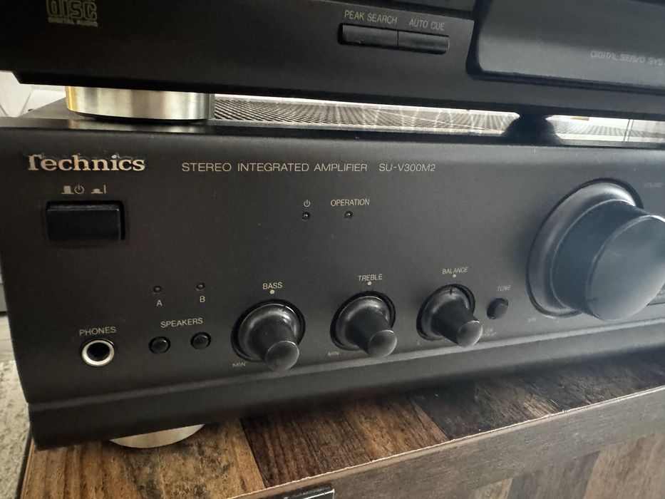 Linie Technics cu deck Denon