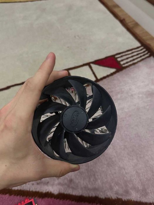 Кулер от Deepcool