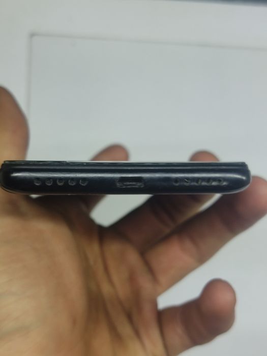 Телефон Xiaomi mi a2 lite