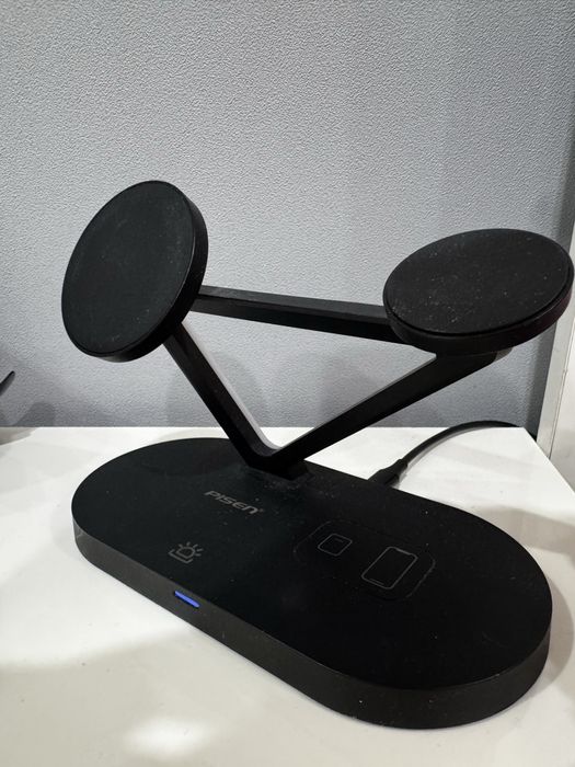 Зарядная док станция 3 в 1