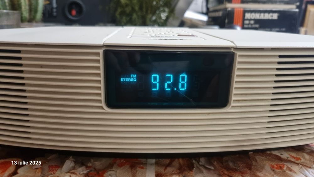 Bose wave radio/auxiliar cu telecomdă originală