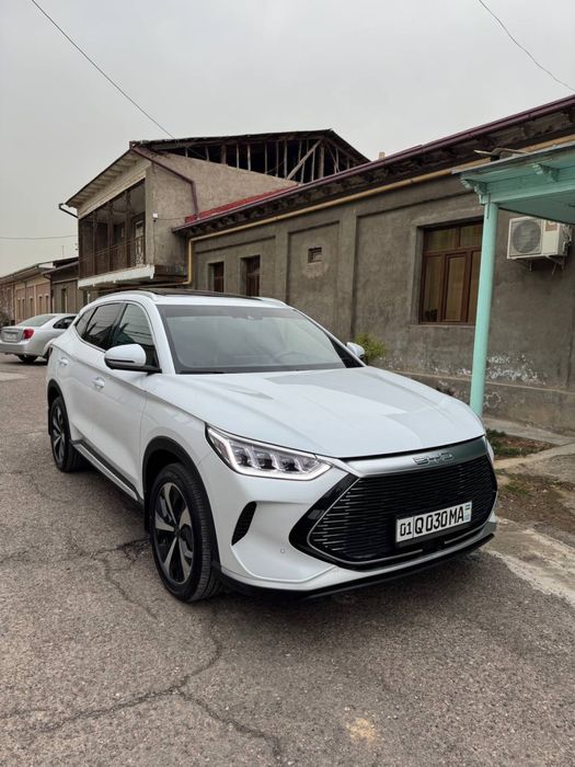 BYD Song Pius gibrdd 1100 км 2 позиций АРЕНДА Викуп