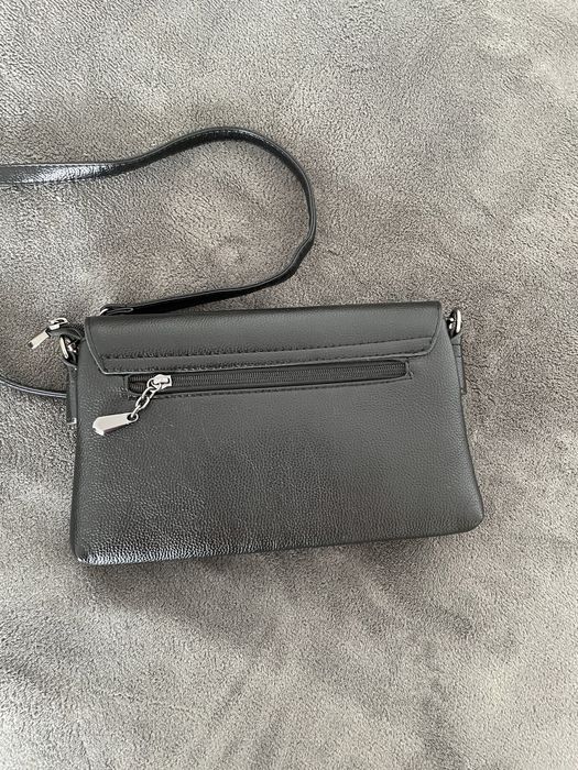 Чанти, използвани, но запазени