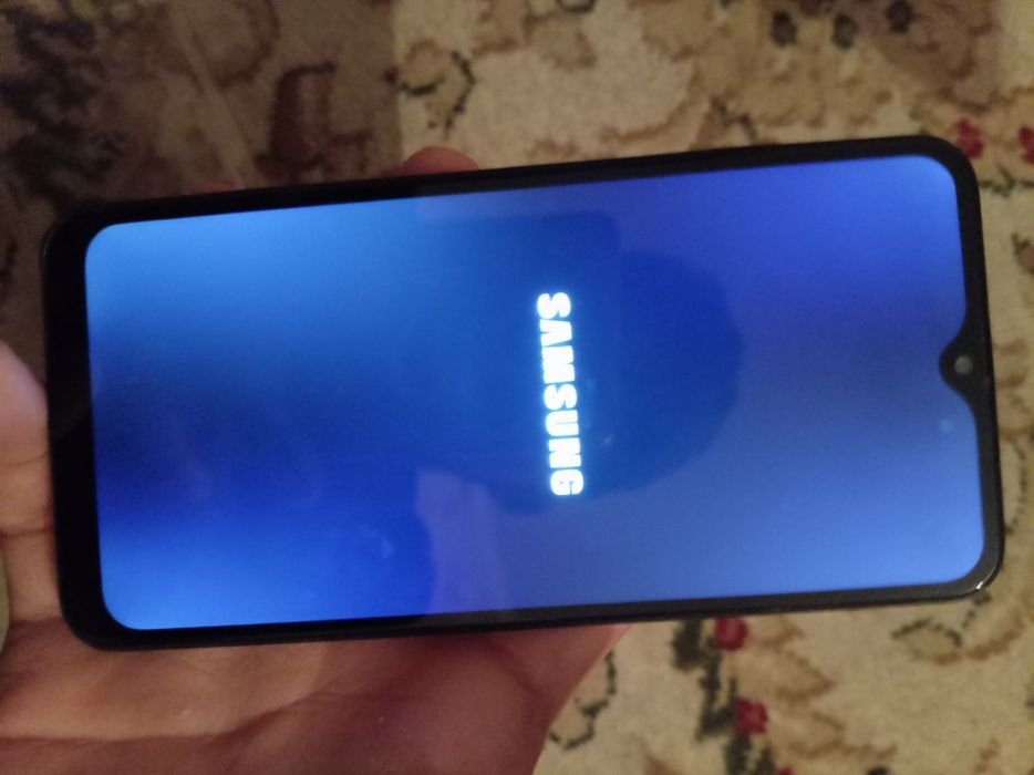 Продам Телефон Samsung a10c