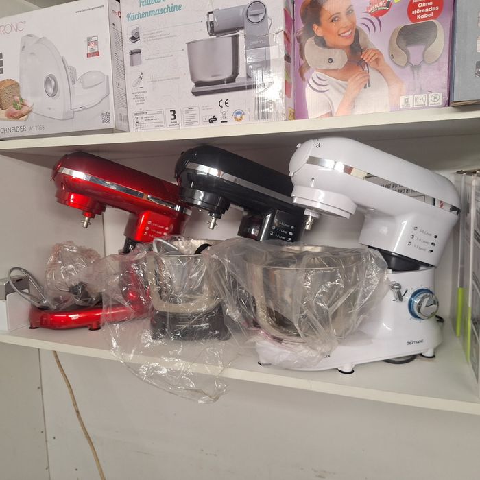 Кухненски робот тестомесачка Делимано 4.5 литра/1400 вата