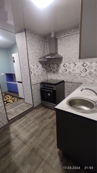 Продается трёхкомнатная квартира в кирпичном доме