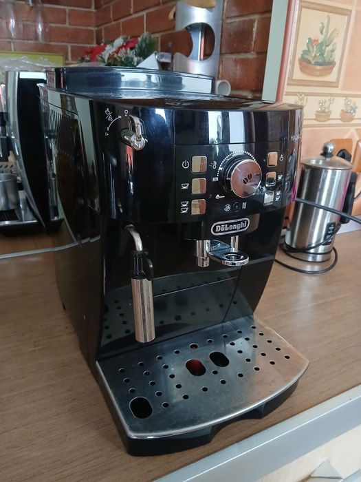 Delonghi magnifica S