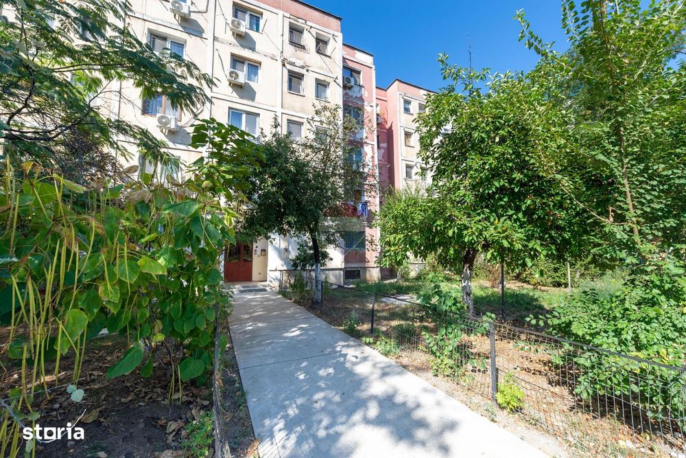 Garsoniera de inchiriat, Lujerului, parcul Liniei, loc parcare