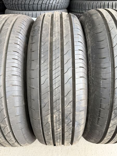 215/65/17 GOODYEAR 4бр