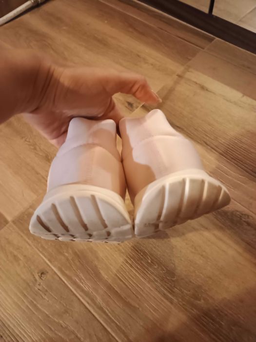 Дамски маратонки Adidas 40 номер