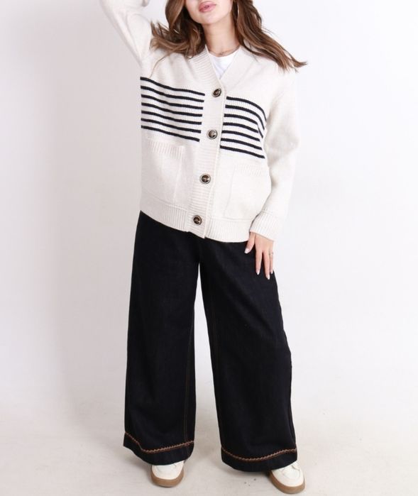 Кардиган женский, трикотажный, с пуговицами и карманами