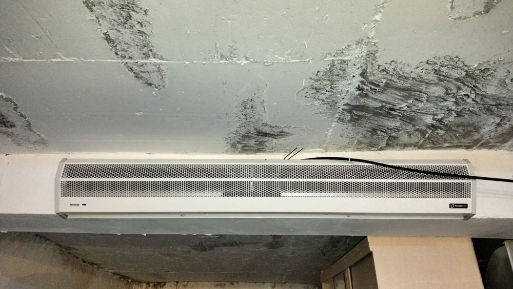 Обегреватель двух метровый 220 v