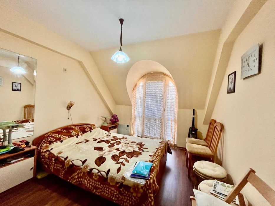 Продава се Тристаен апартамент в Бургас, Меден рудник - зона А - 90 кв.м за 584 €/кв.м - Снимка #3