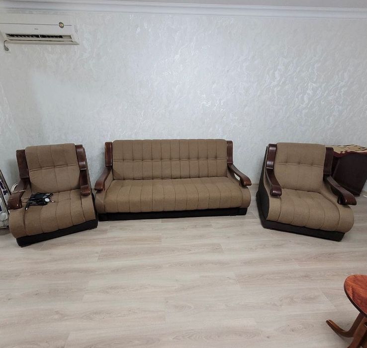 Диван и 2 кресла