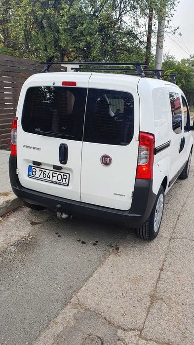 Autoturism cu utilizare multipla Fiat Fiorino 5 locuri