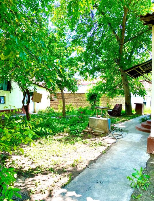 Продается дом с уникальным расположением