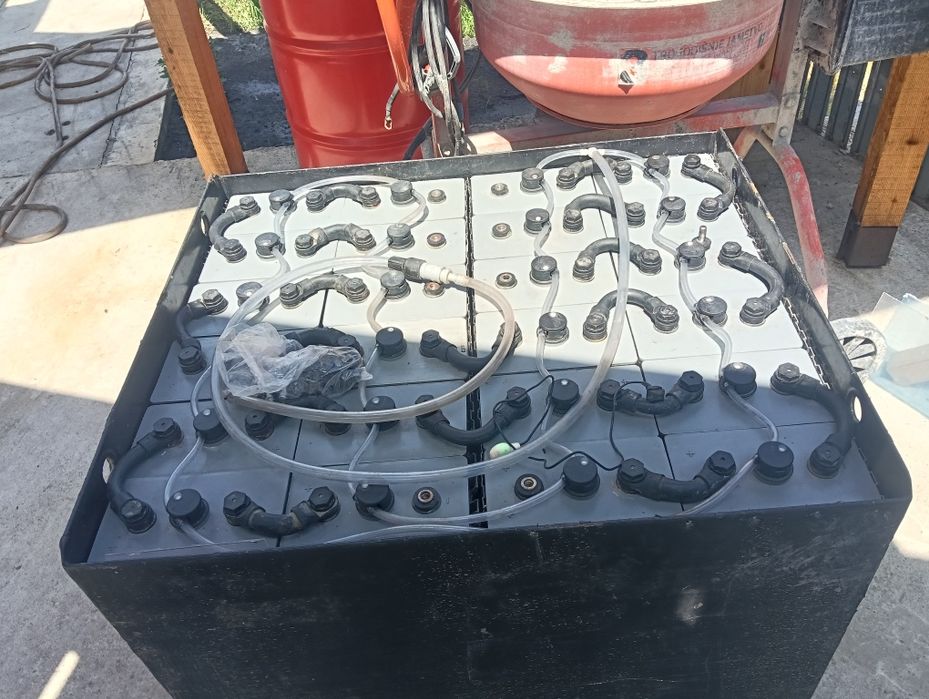 Vând sistem solar