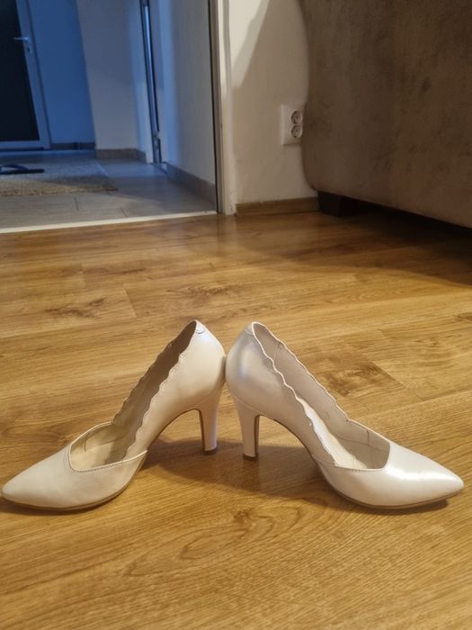 Pantofi mireasa marime 35
