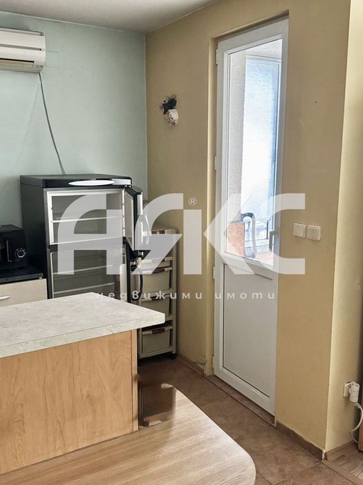 Продава се Тристаен апартамент в София, Редута - 80 кв.м за 1658 €/кв.м - Снимка #2