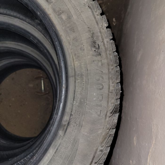 Шипы покрышка  215/60/R17