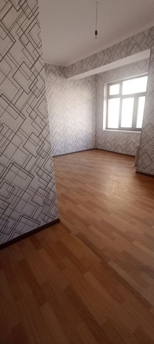 Гулистон поворотдан квартира