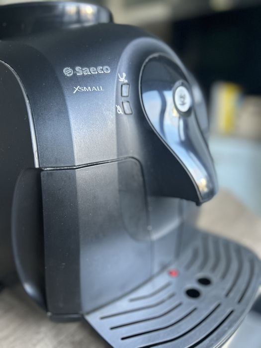 Кафемашина на зърна PHILIPS SAECO XSMALL