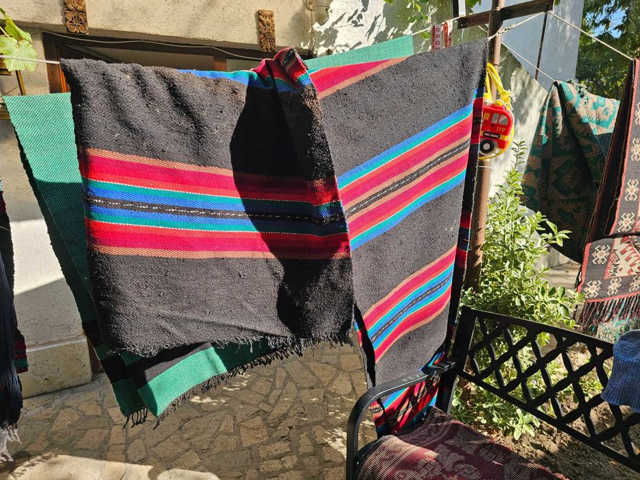 Черги, килими, покривала