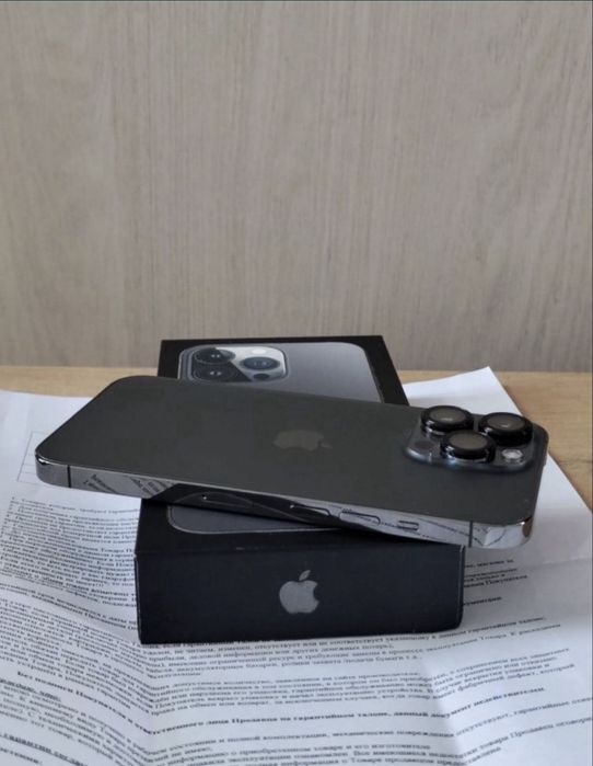 Новый 13 Про 256гб. Срочно