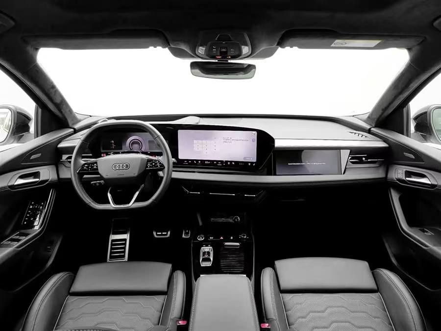 Audi Q6L e-tron 2026 SUV электричка