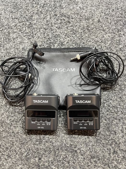 Reportofon digital ultra-compact cu microfon lavalieră TASCAM DR-10L