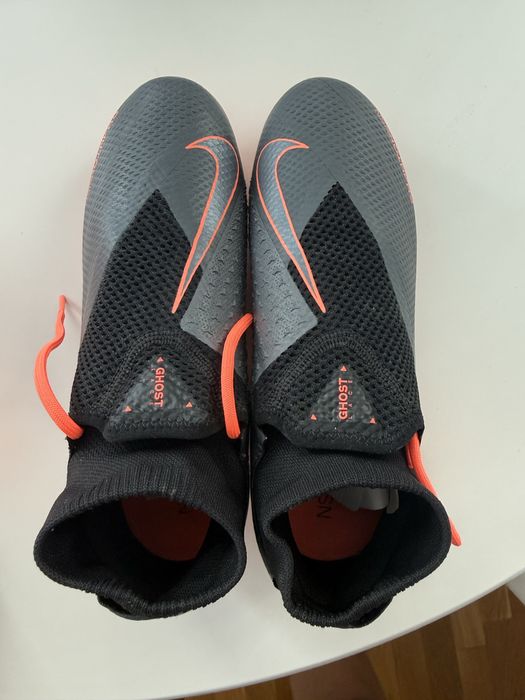 Ghete de fotbal Nike